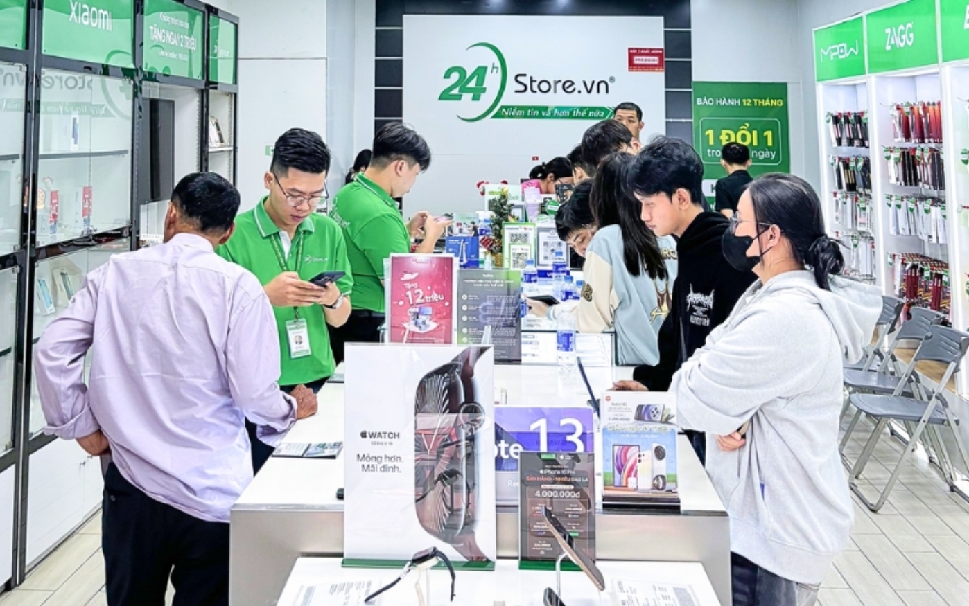 Sắm iPhone 11 Pro cũ đẹp tại 24hStore