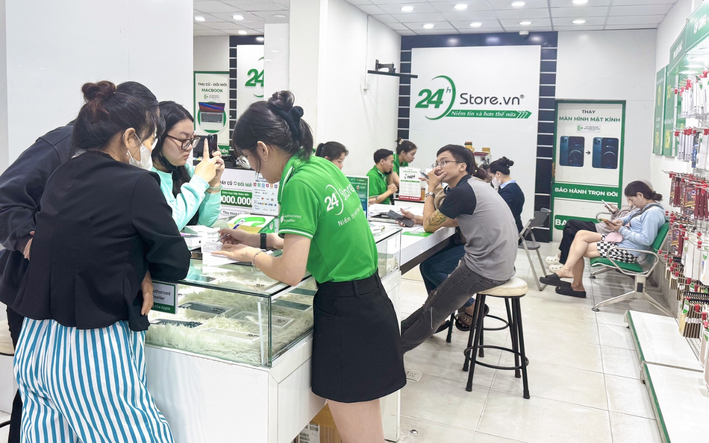 iphone 12 pro max cũ đẹp tại 24hstore