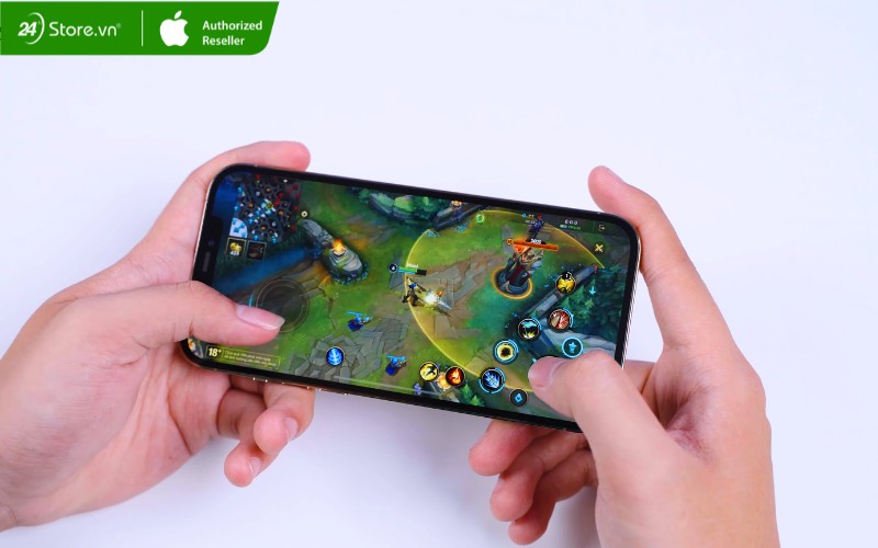 test game trên iPhone 12 Pro Max cũ