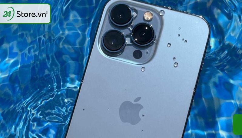 Phiên bản iPhone 15 nào chống nước tốt nhất?