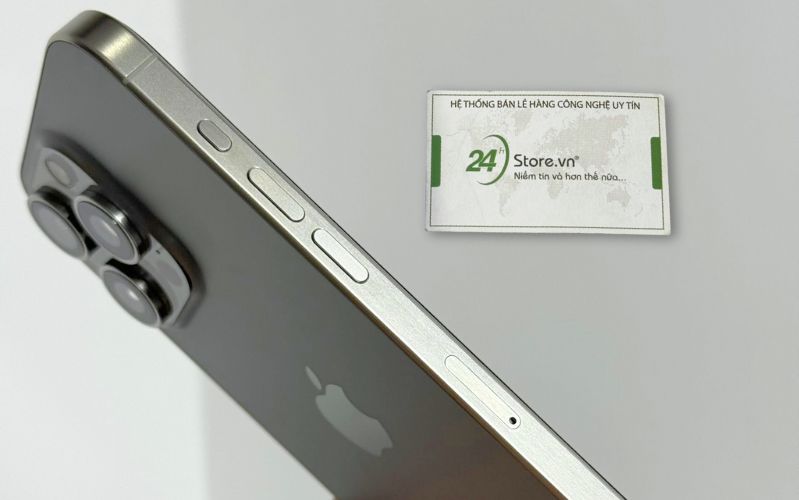 nút button iphone 15 pro max 256gb cũ