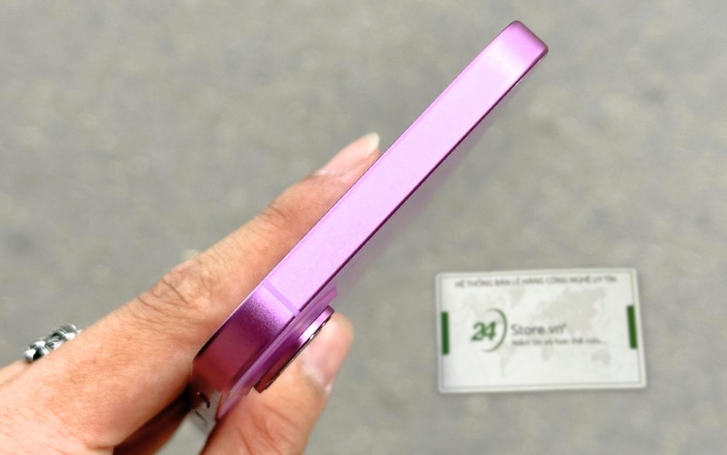 phía trên iphone phone 16 plus cũ