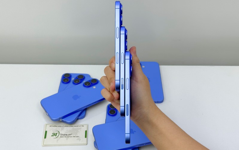 iphone 16 plus cũ màu xanh