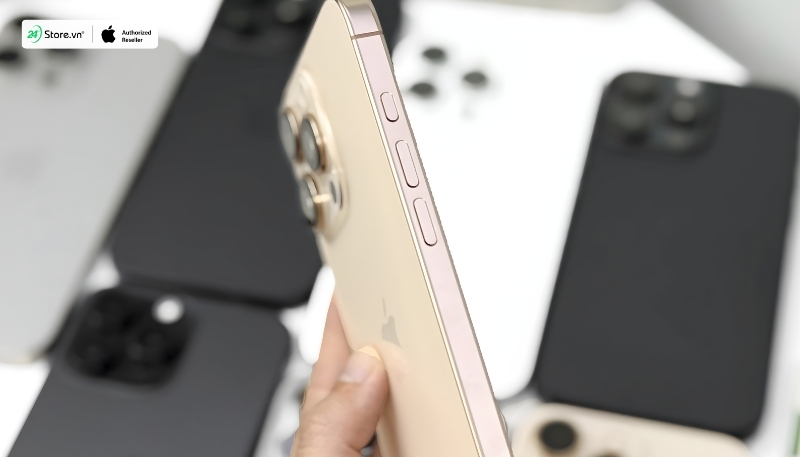 nút tác vụ trên iPhone 16 Pro Max Titan Sa Mạc