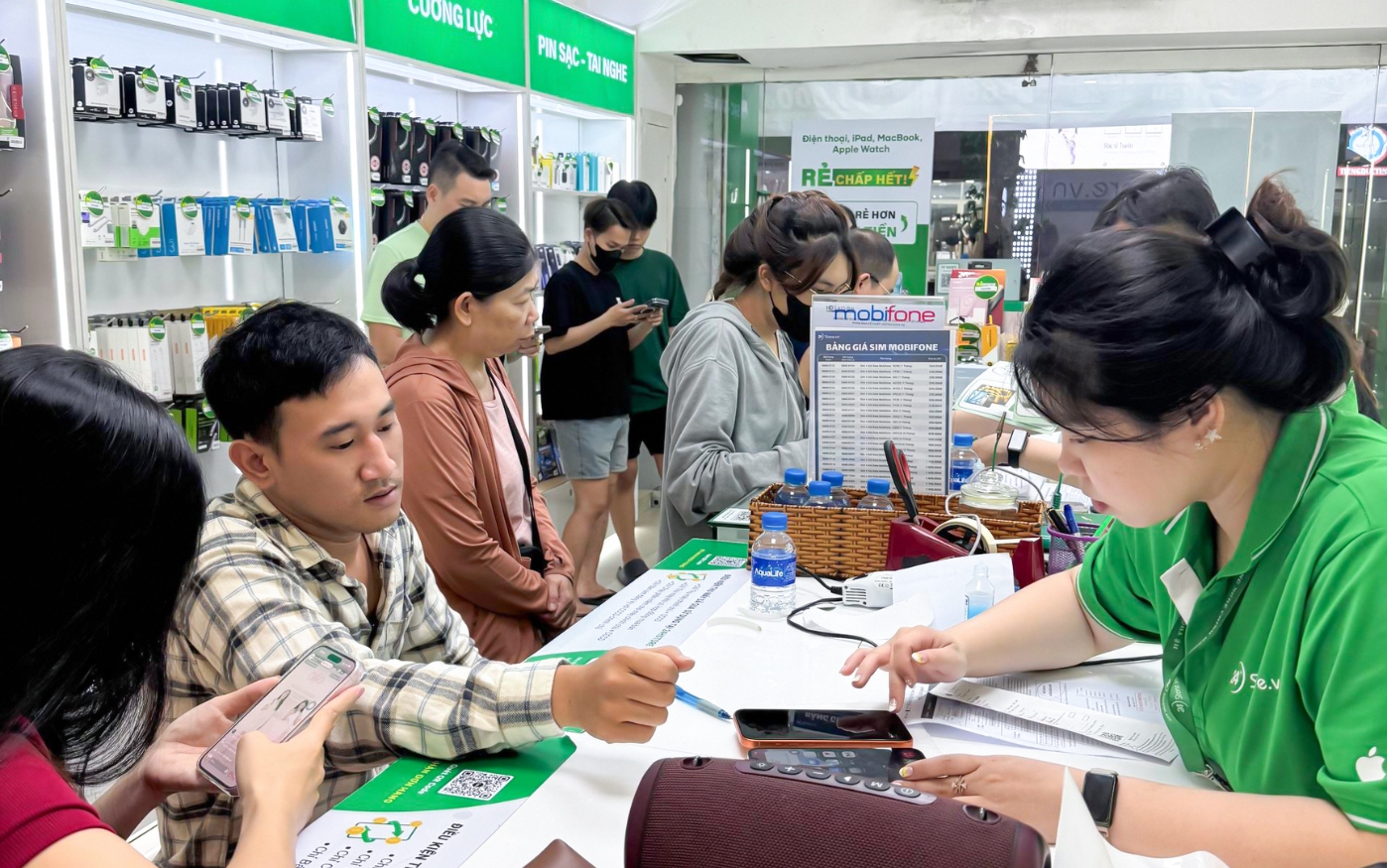 mua iphone air cũ chính hãng tại 24hstore