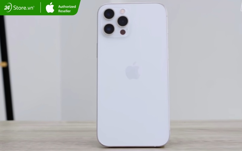 iphone 12 pro và iphone 12 pro max màu bạc