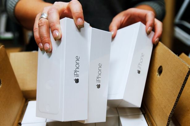 Công nghệ bảo mật mang tính đột phá của iPhone X so với iPhone 8 Quốc tế 16 Gb iPhone X co khac gi so voi iPhone 8 quoc te 16 Gb hinh anh 3