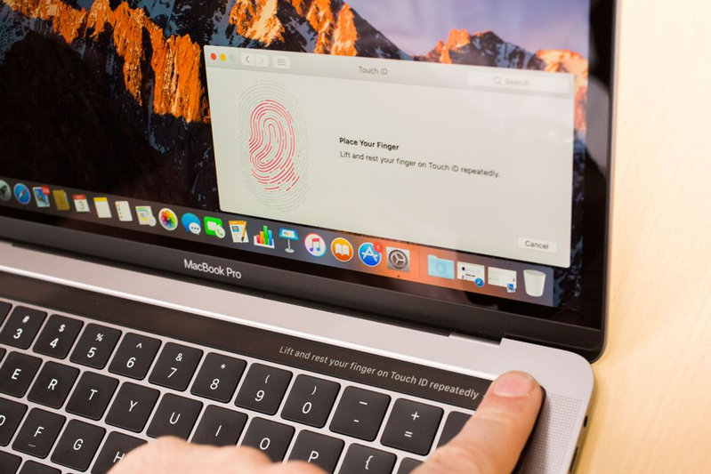 macbook pro 15 inch 2017 cũ hình 4 Touch ID an toàn tuyệt đối