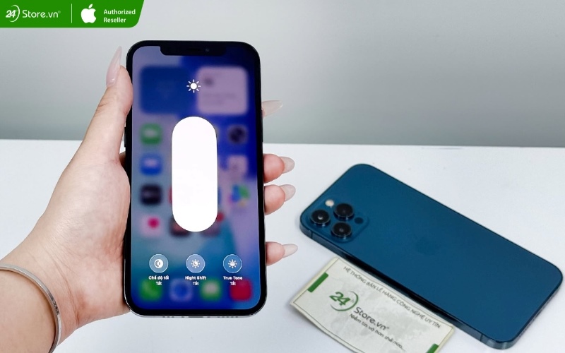 độ sáng màn hình iphone 12 pro max 60hz