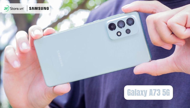 Nên mua Samsung dòng A hay M