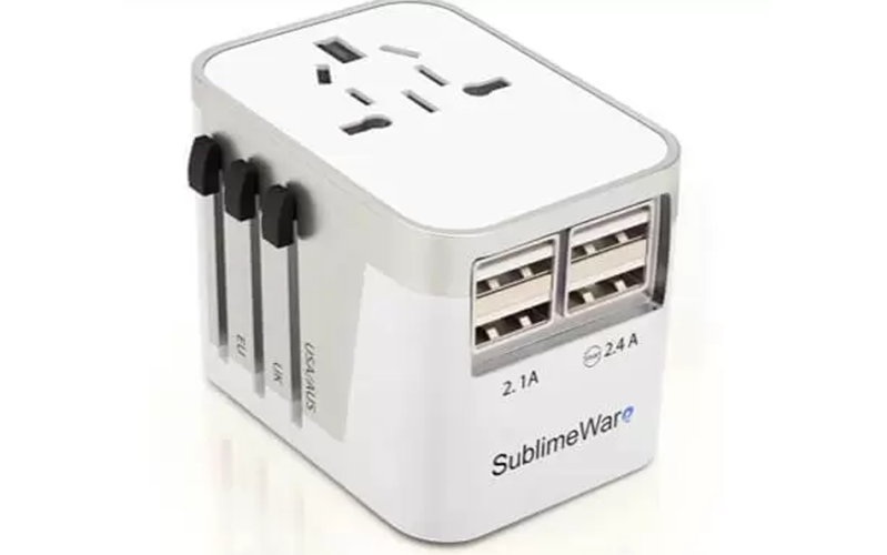  1. Bộ chuyển đổi quốc tế SublimeWare - Trang bị 4 cổng USB thông minh