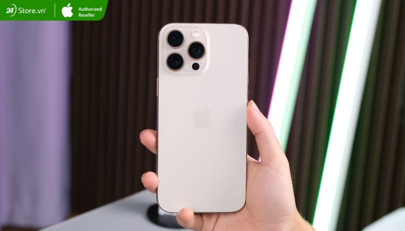 iPhone 16 Pro Max Titan Sa Mạc