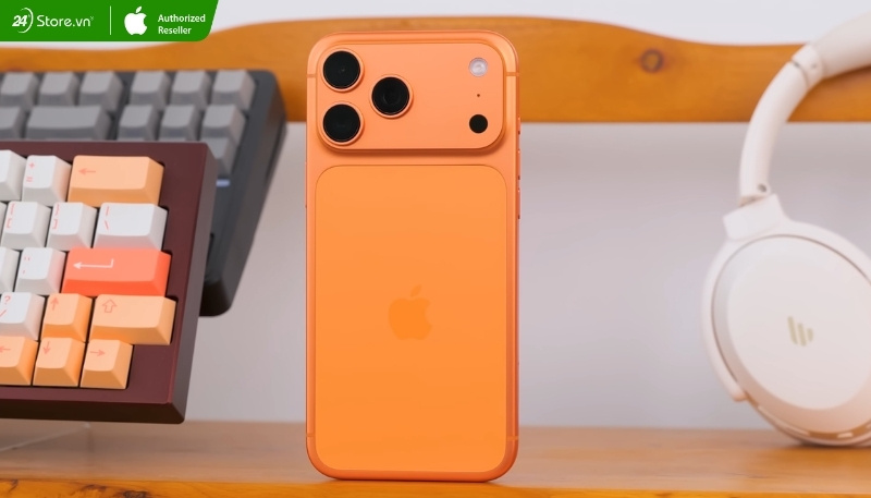 iphone 17 pro max bản cam vũ trụ
