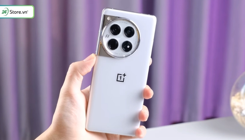 oneplus 12 màu trắng