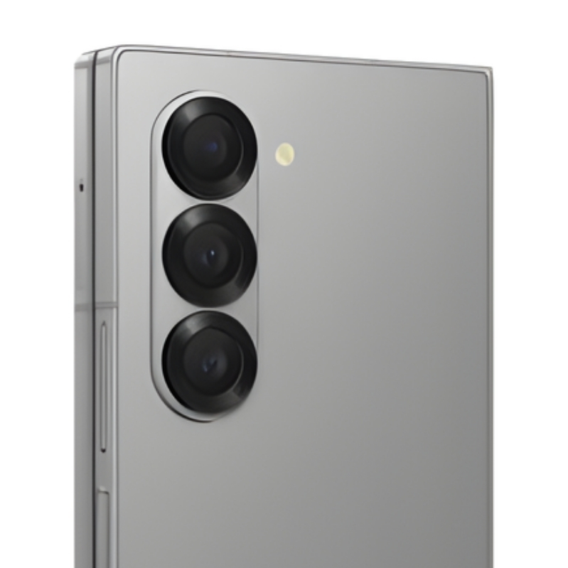 so sánh chip samsung galaxy z fold6 và iphone 17 pro max