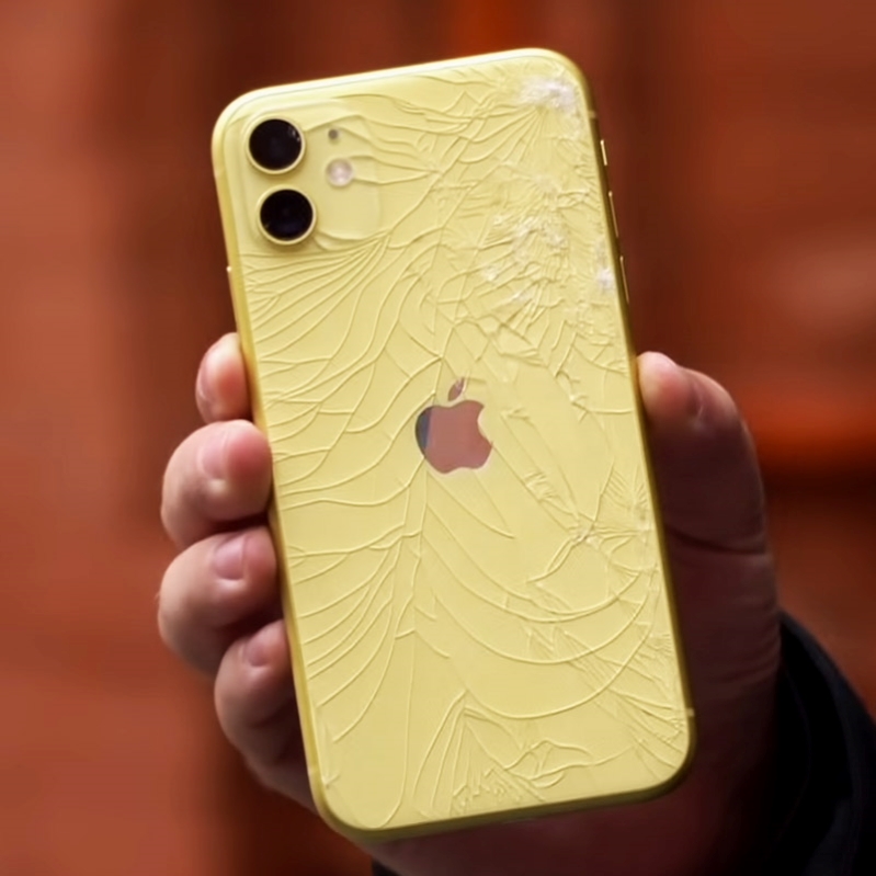 Thay vỏ iPhone 11 bị vỡ- Giá Rẻ - Chất Lượng tại Tín Long Mobile